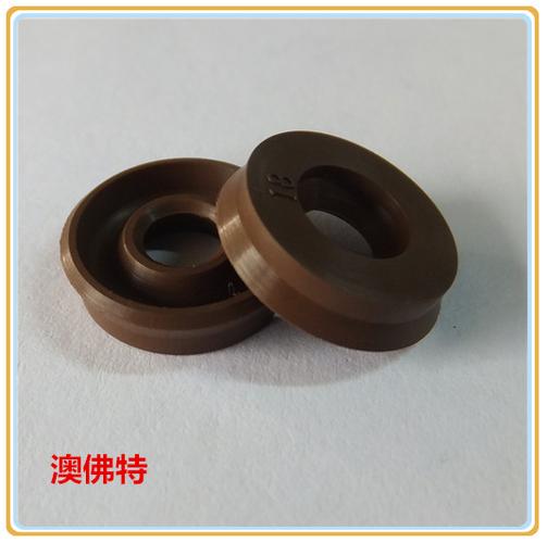 食品级氟橡胶制品,是用食品级特性的氟胶料,生产出来的氟胶产品,主要